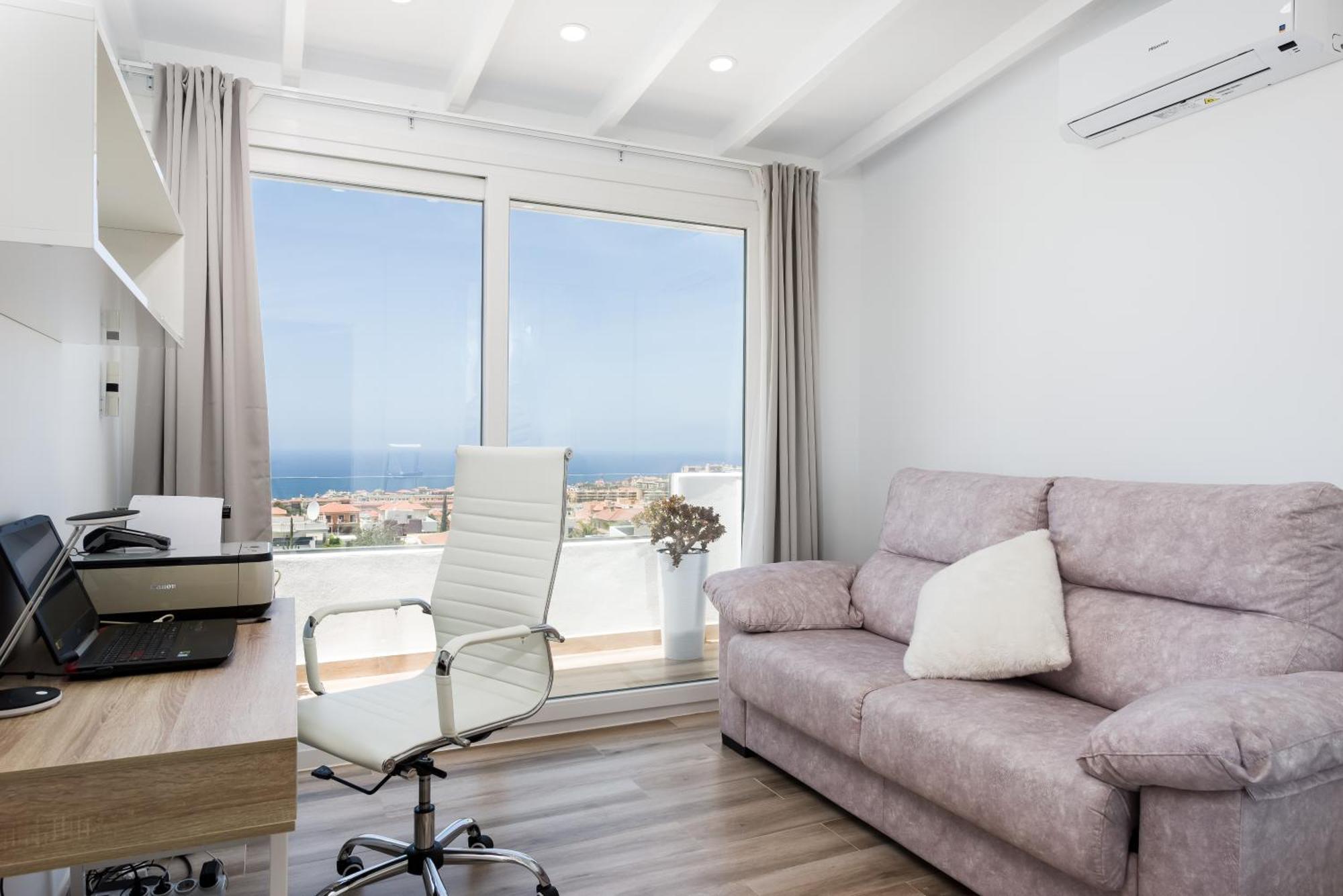 Villa Valentina Ocean View Heated Pool 아데제 외부 사진