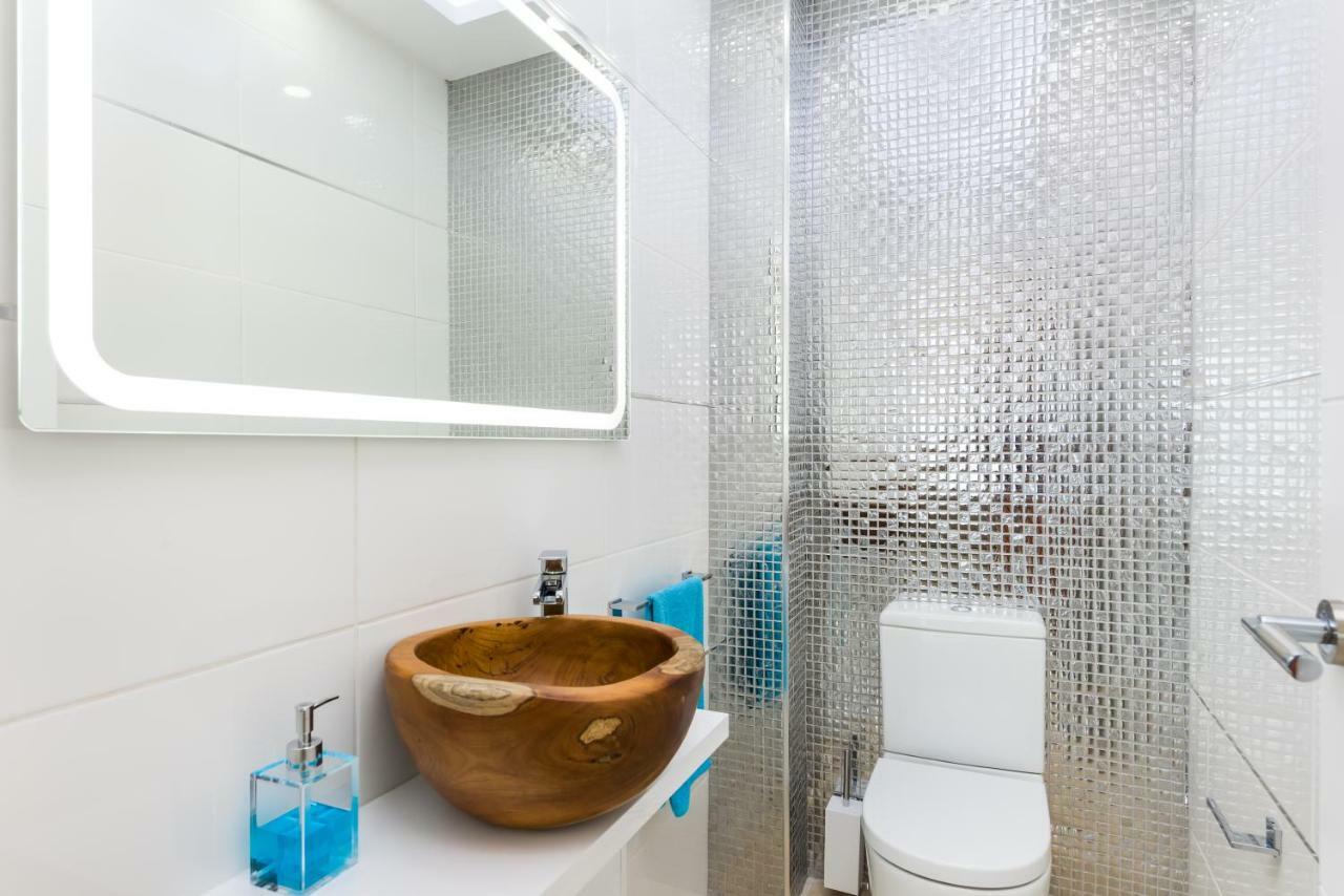 Villa Valentina Ocean View Heated Pool 아데제 외부 사진