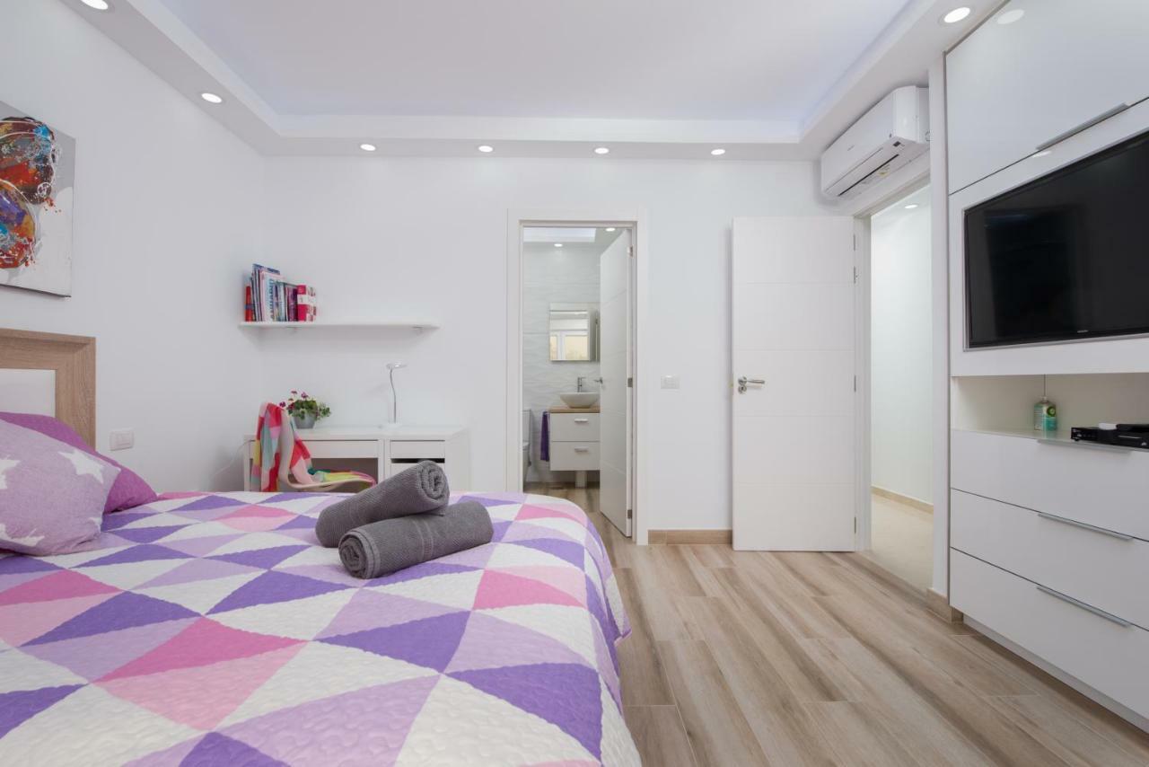 Villa Valentina Ocean View Heated Pool 아데제 외부 사진