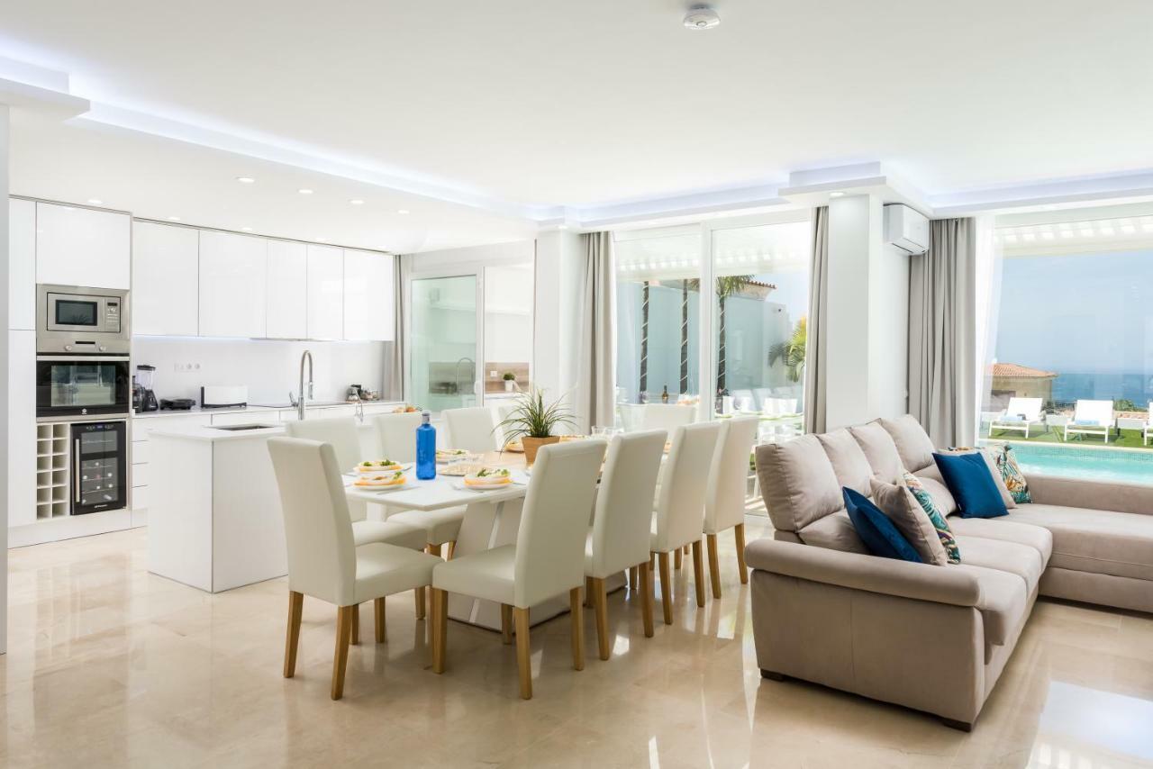 Villa Valentina Ocean View Heated Pool 아데제 외부 사진