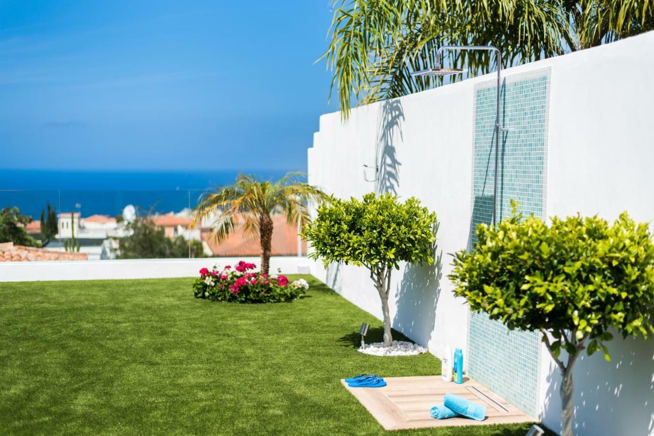 Villa Valentina Ocean View Heated Pool 아데제 외부 사진
