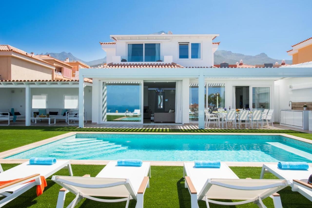 Villa Valentina Ocean View Heated Pool 아데제 외부 사진