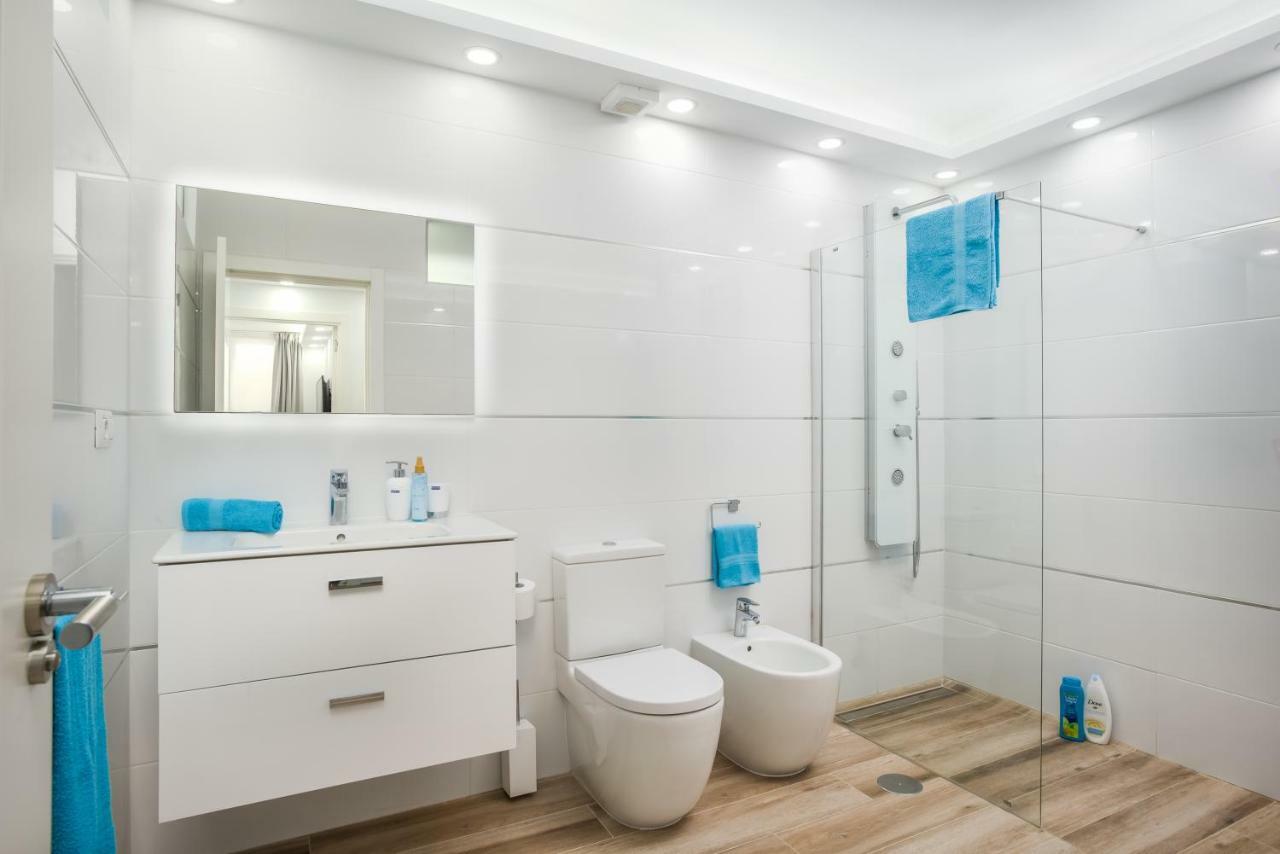 Villa Valentina Ocean View Heated Pool 아데제 외부 사진